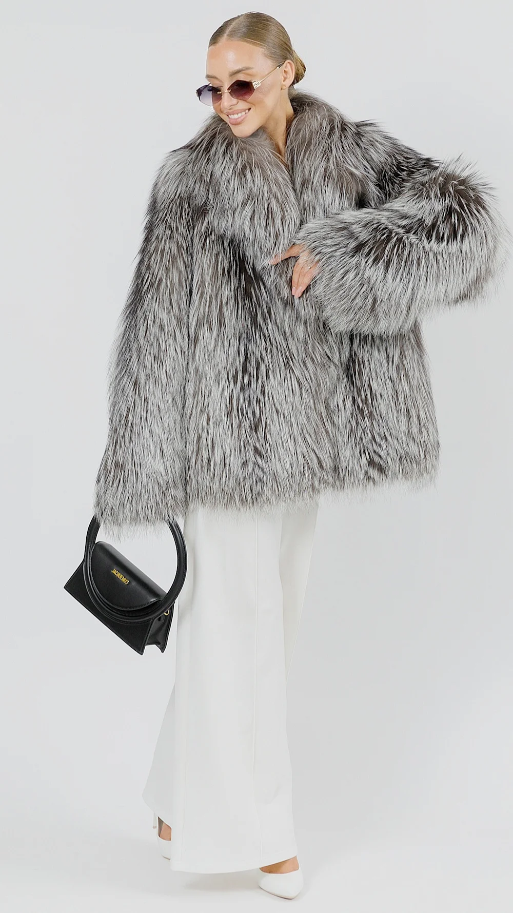 Полушубок из меха чернобурки - фото №2