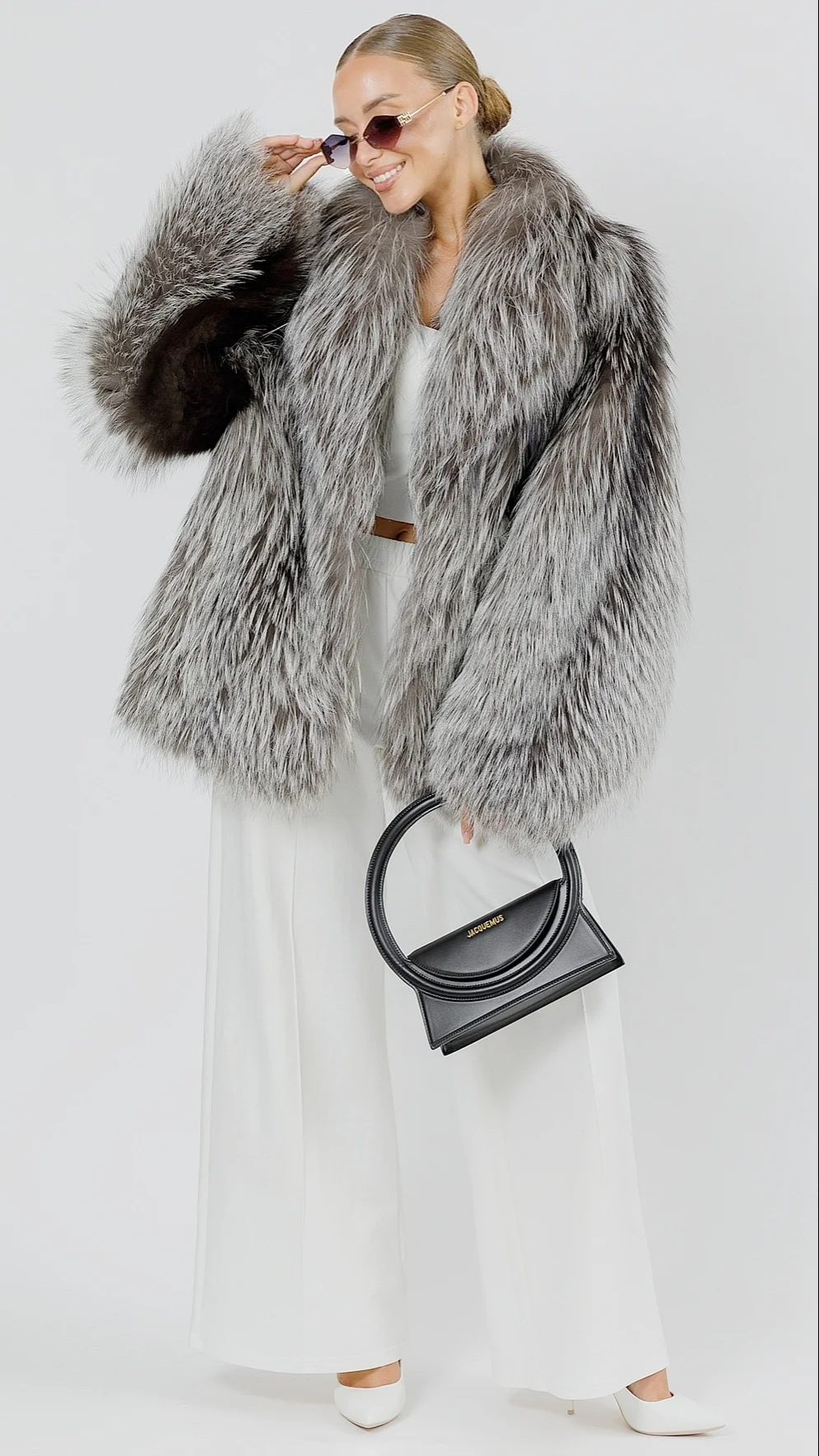 Полушубок из меха чернобурки