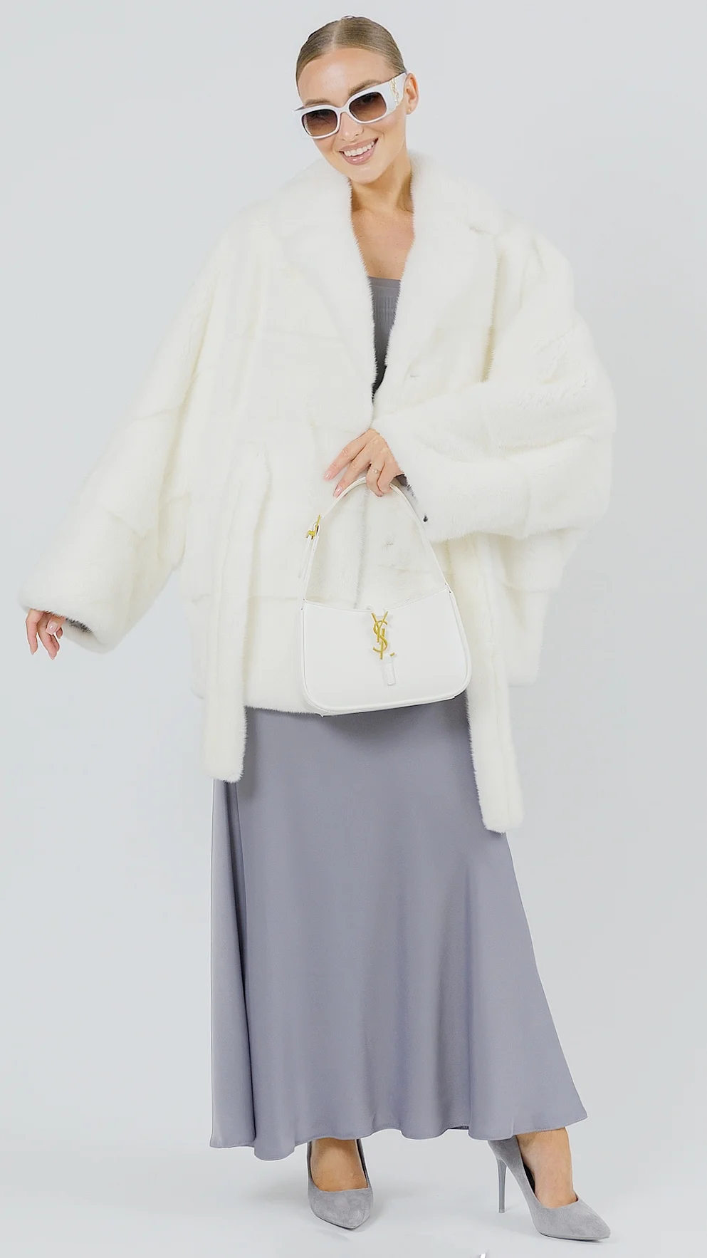 Кимоно из белой норки с английским воротником - фото №2