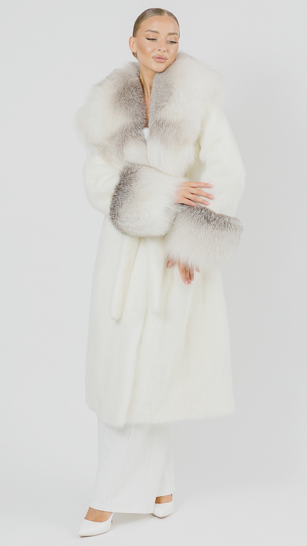 Френч из норки White с отделкой из меха Полярной лисы