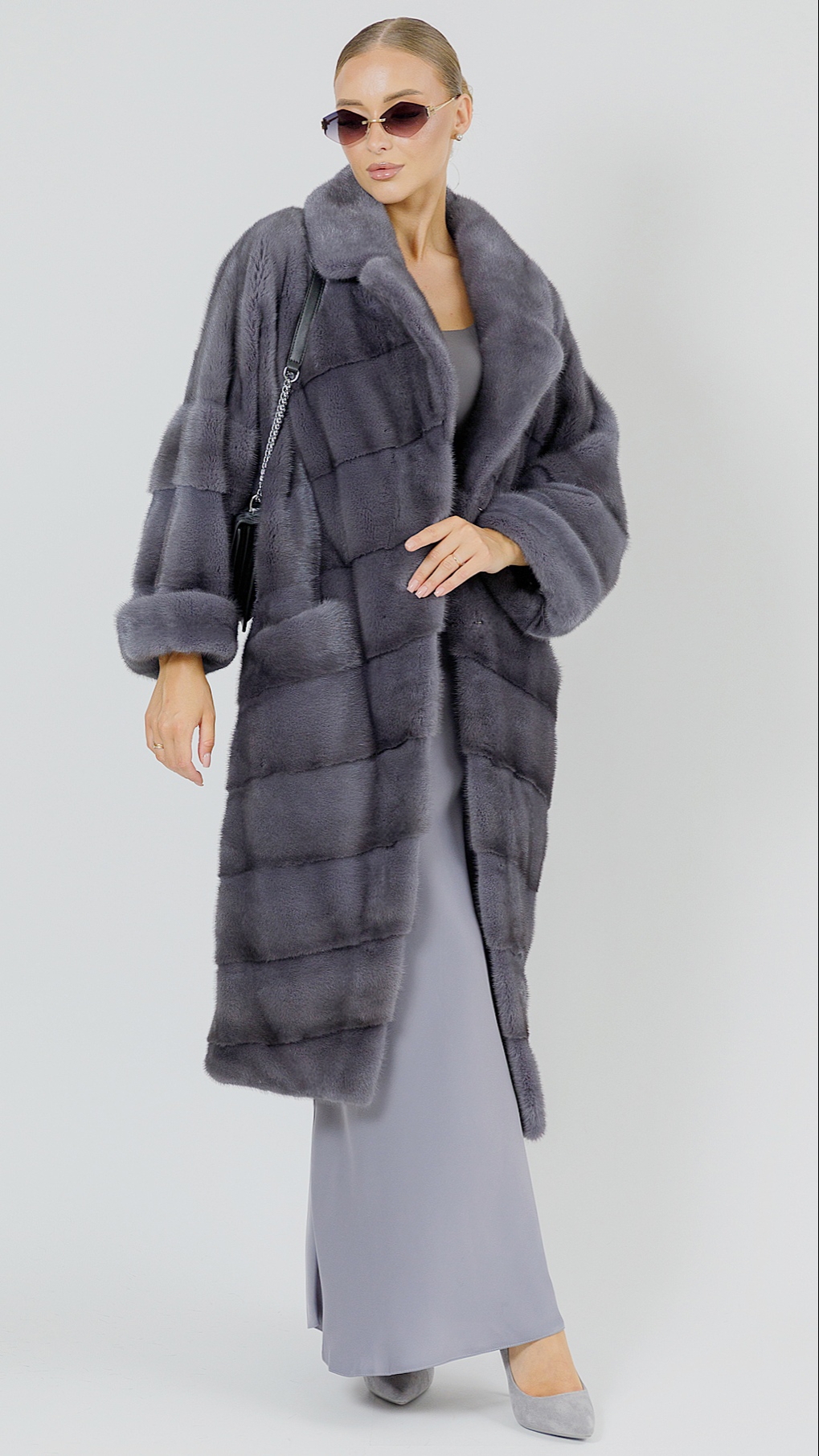 Шуба из норки Grey с английским воротником